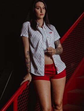 Dixxon Women's The Finney Party Shirt Gray Red Short Sleeve Button Up Medium